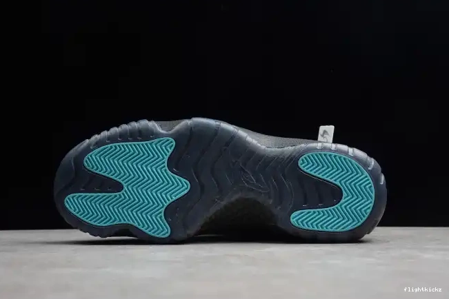 378037-006 11 Gamma Air Blue Jordan Retro 0618